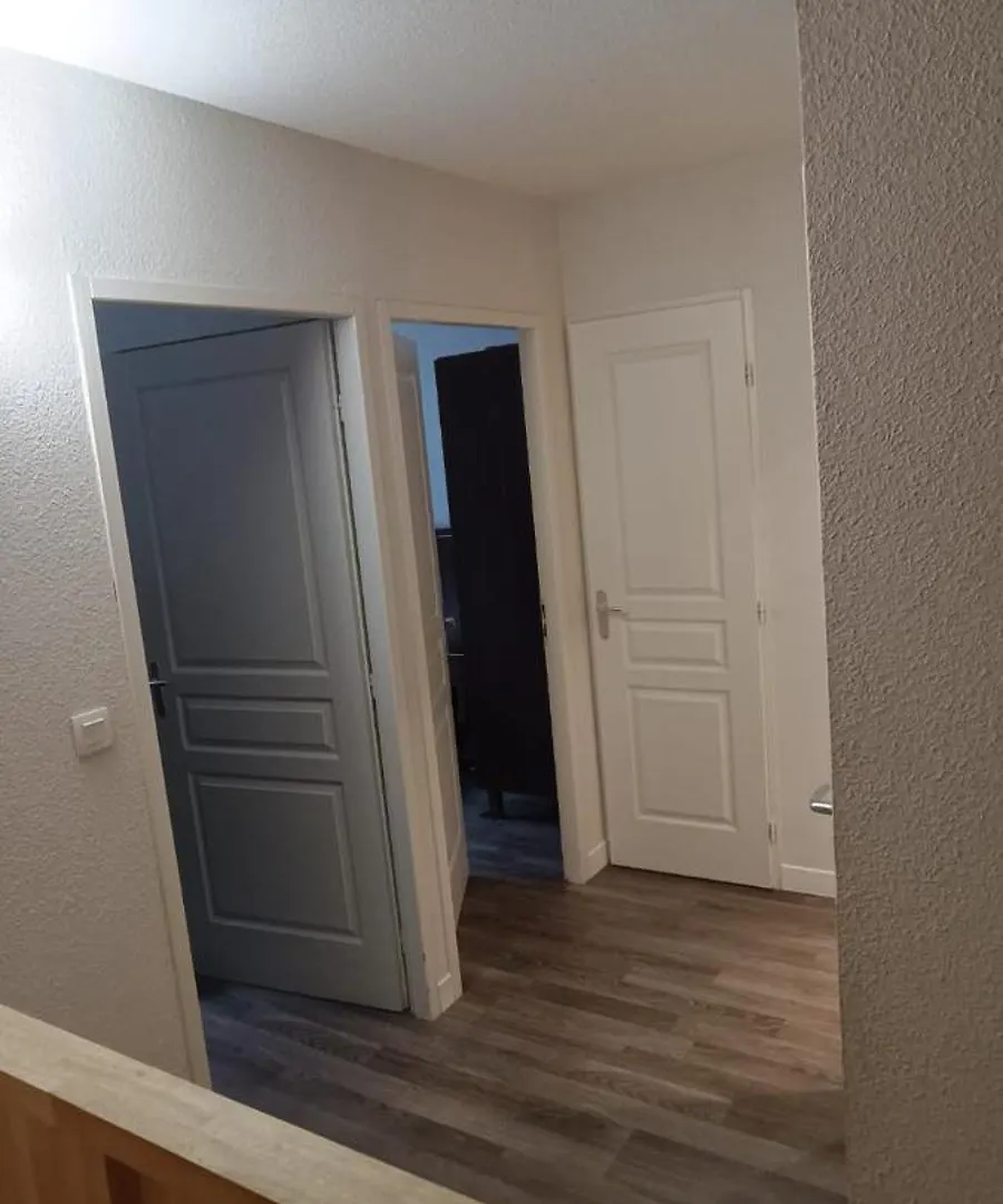 Appartement Duplex avec piscine et sauna à Jausiers