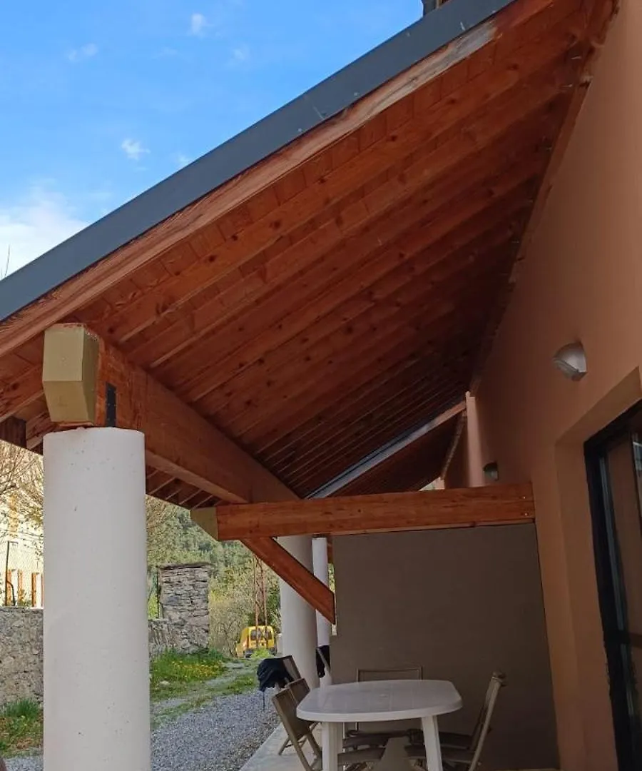 Appartement Duplex avec piscine et sauna à Jausiers